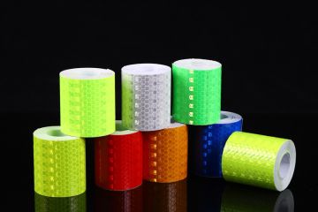 讓你的交通反光貼成為一道風景-印刷刻字反光貼 讓你的交通反光貼成為一道風景-印刷刻字反光貼