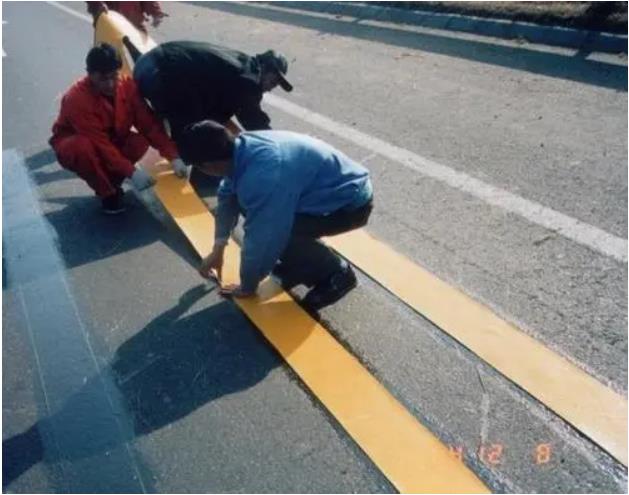 怎么快速做好道路標(biāo)線.jpg