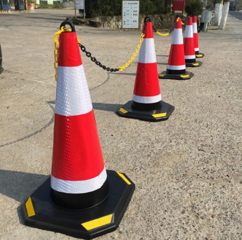 反光路錐的價格.jpg 反光路錐的價格.jpg